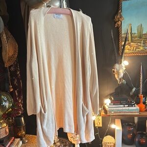 Old navy women’s cream cardigan